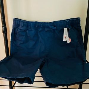 Vineyard Vines NWT size 12-14